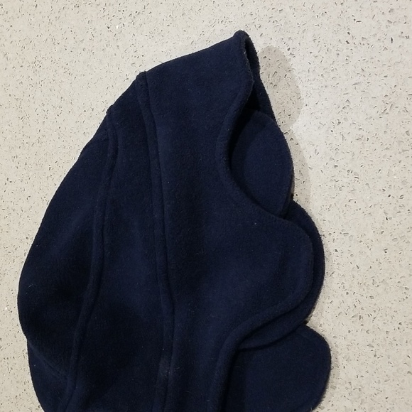 Labatt Blue over ear Winter hat EUC - Picture 2 of 6